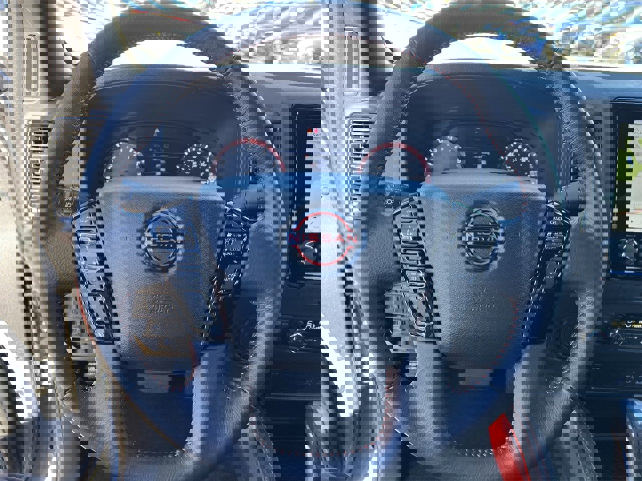 Certified 2024 Nissan Frontier Pro-X image 11