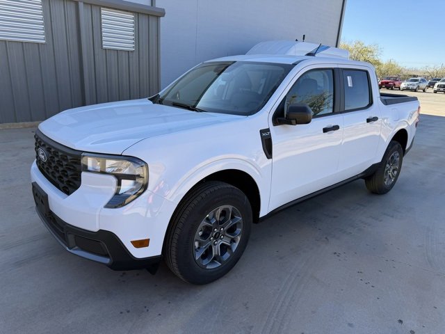New 2026 Ford Maverick XLT image 3