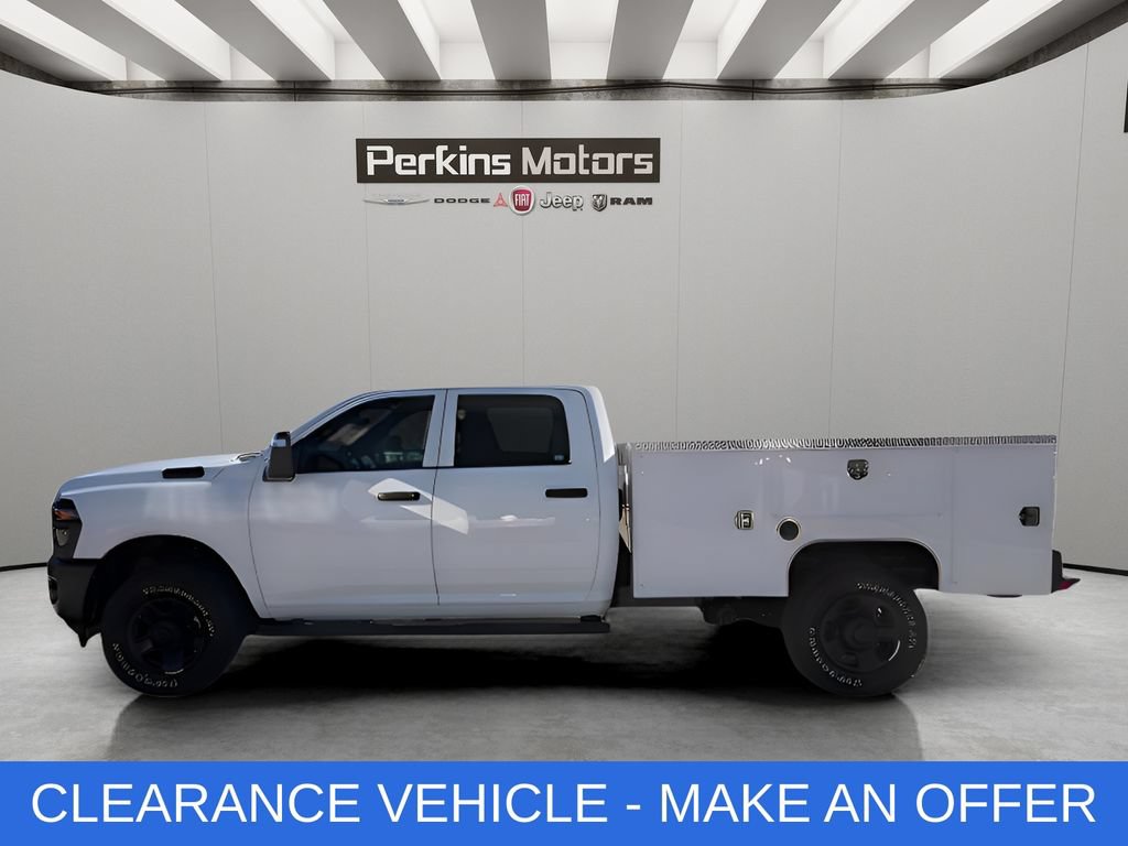 New 2026 RAM 2500 Tradesman AWD/4WD image 3