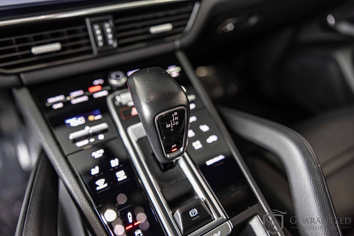 Used 2020 Porsche Cayenne E-Hybrid AWD/4WD image 34