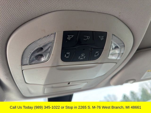 Used 2020 Chrysler Voyager Lxi image 22