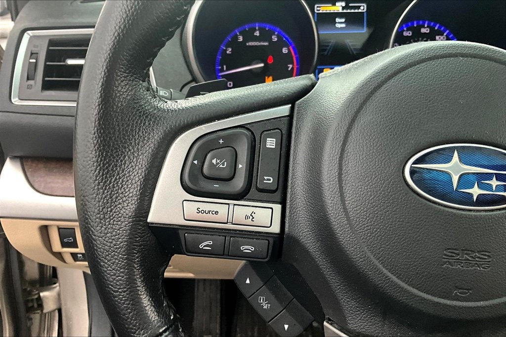 Used 2017 Subaru Outback 2.5i Limited AWD/4WD image 11