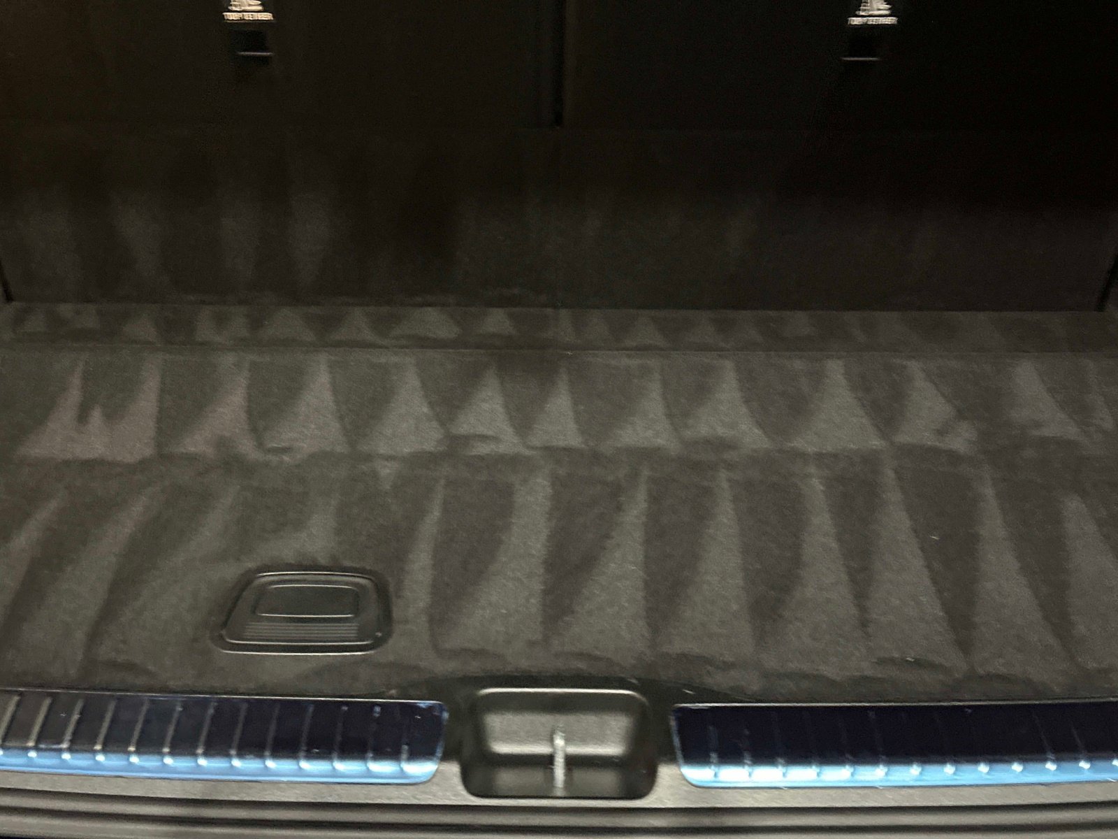 Certified 2025 Mercedes-Benz GLS 450 4MATIC image 11