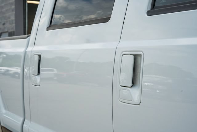 Used 2012 Ford F350 King Ranch w/ King Ranch w/Chrome Pkg AWD/4WD image 24