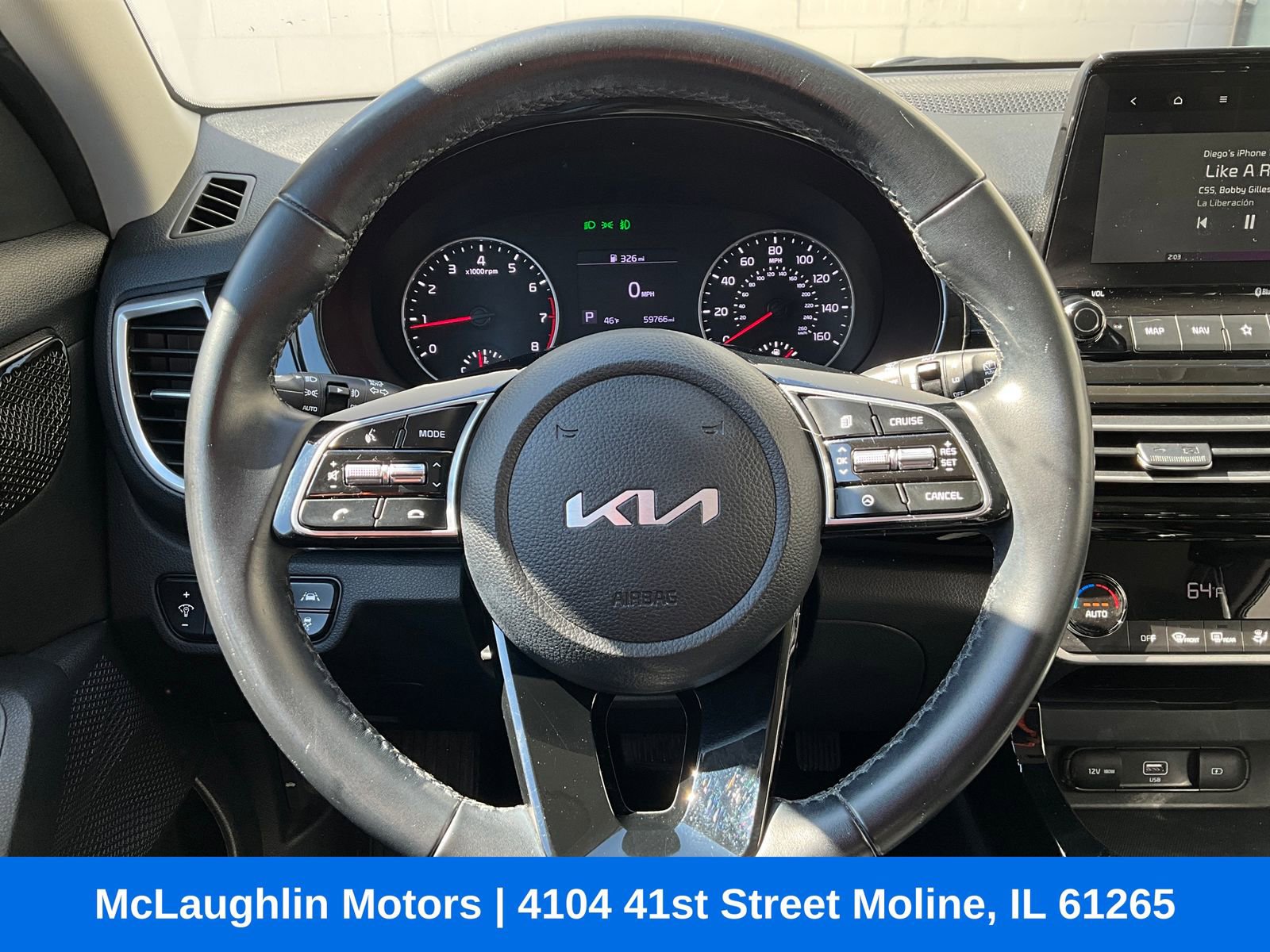 Used 2022 Kia Seltos EX image 3