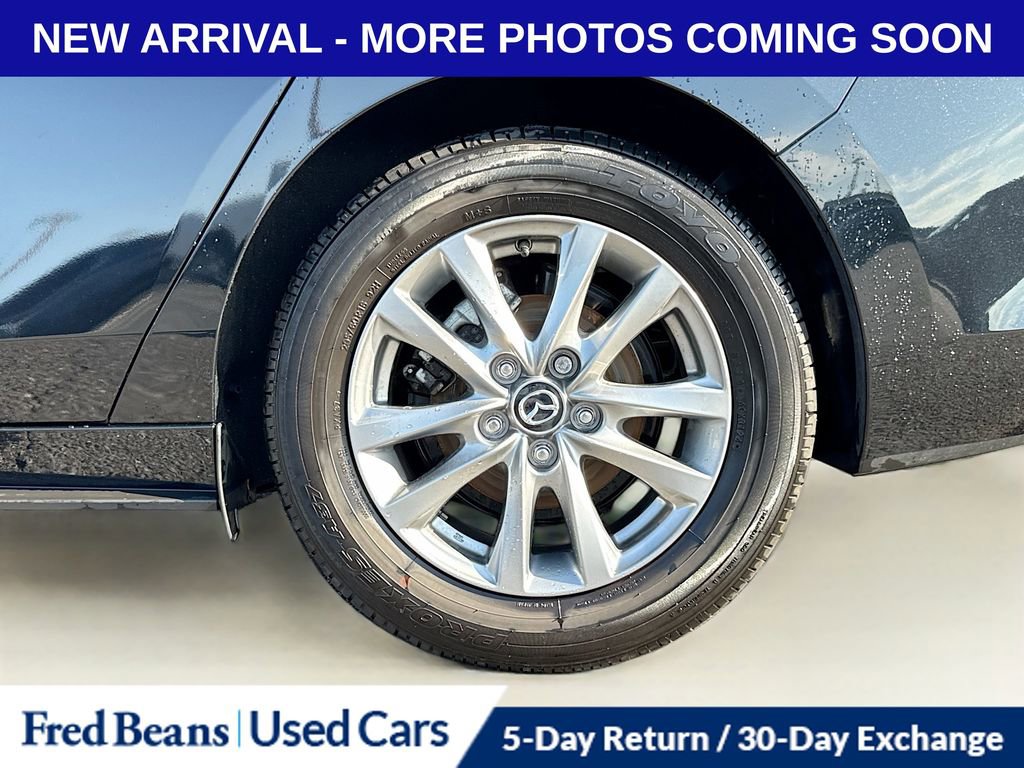 Used 2025 MAZDA MAZDA3 s image 12