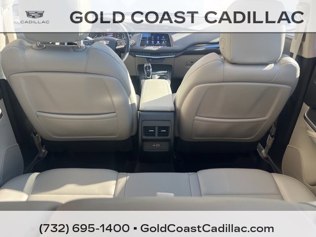 Certified 2022 Cadillac XT4 Luxury image 12