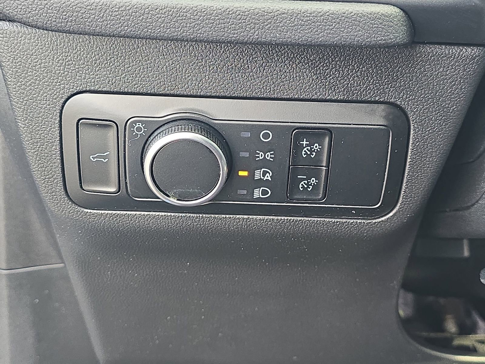 Used 2023 Ford Escape Active w/ Tech Pack #2 image 32