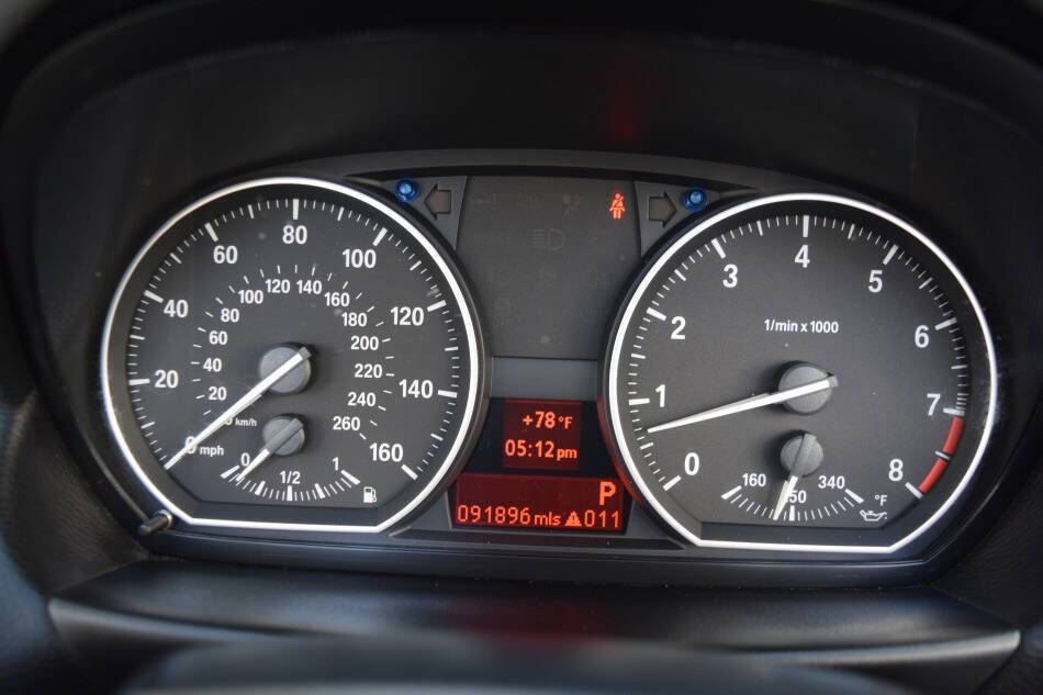 Used 2013 BMW 135is Convertible image 72