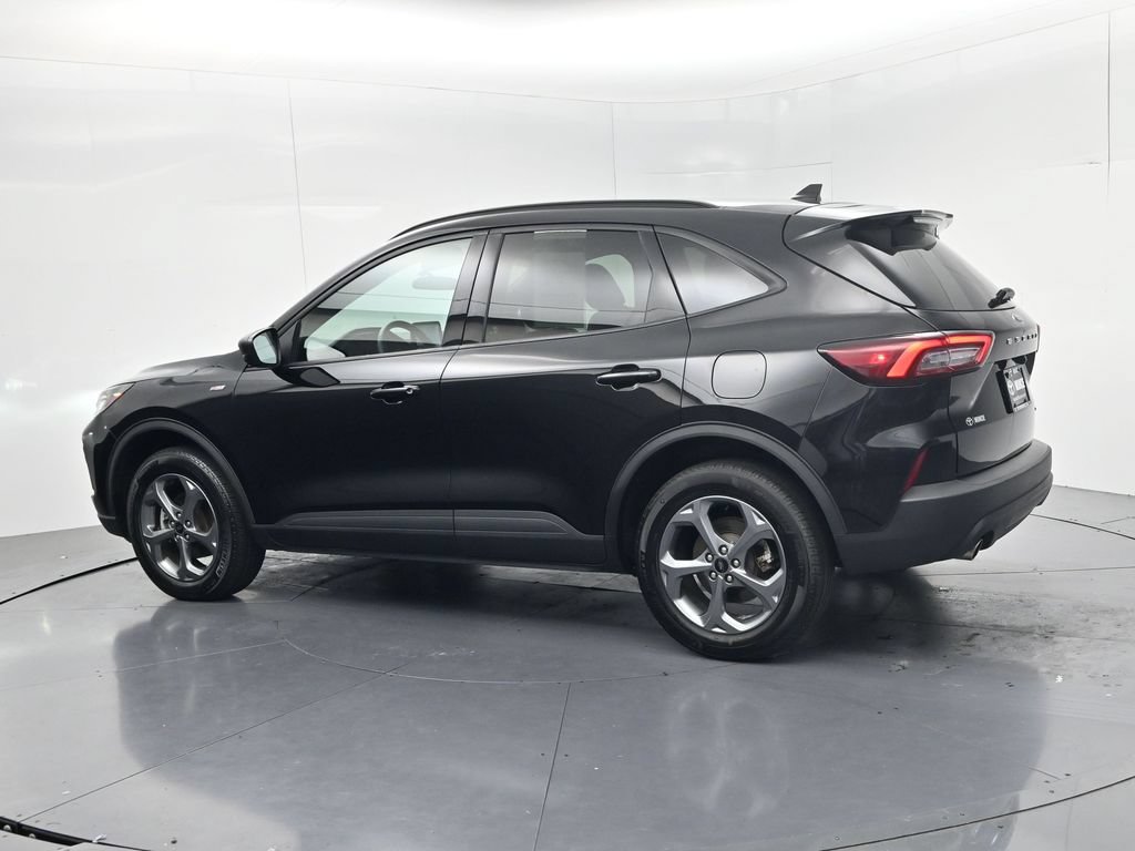 Used 2025 Ford Escape ST-Line AWD/4WD image 5
