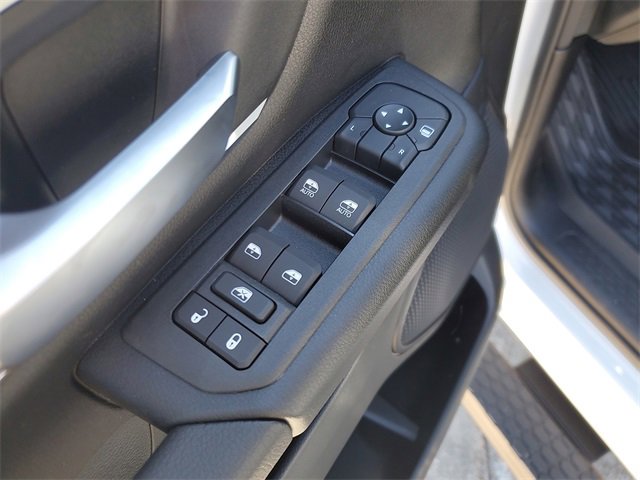 New 2026 RAM 1500 4x4 Crew Cab image 20