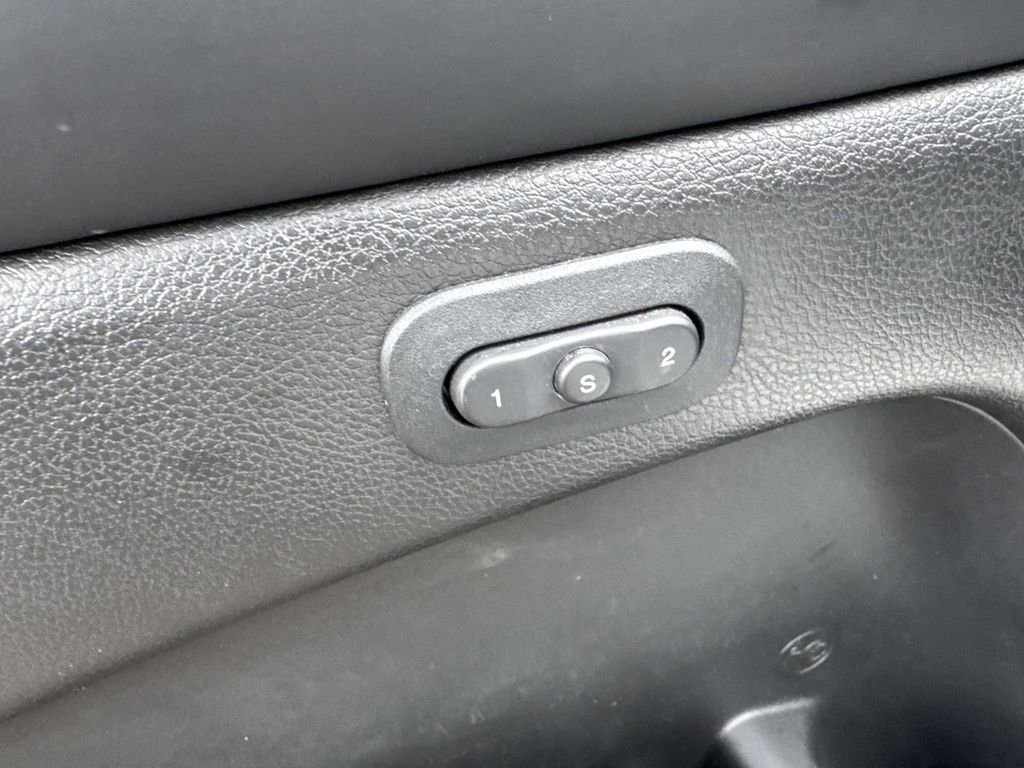 Used 2020 Jeep Grand Cherokee High Altitude image 12