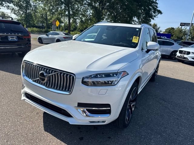Used 2024 Volvo XC90 B6 Ultimate w/ Protection Package Premier AWD/4WD image 1