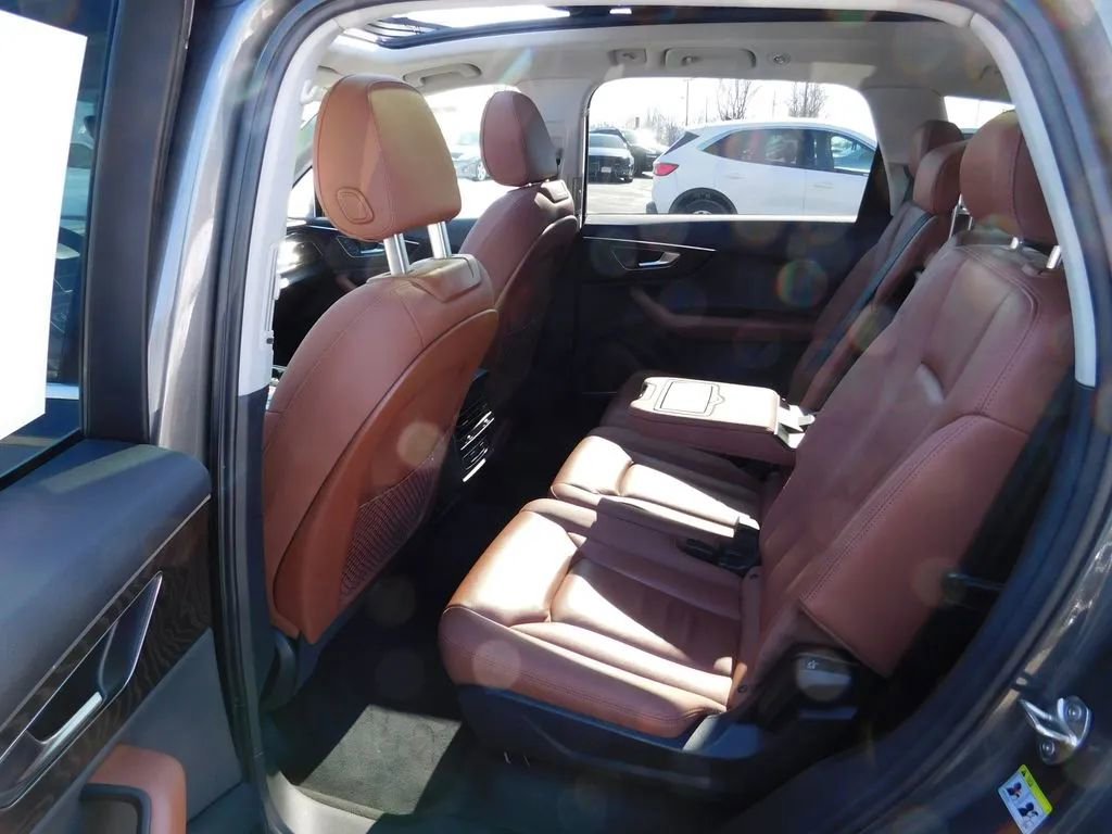 Used 2021 Audi Q7 3.0T Premium Plus w/ Premium Plus Package image 15