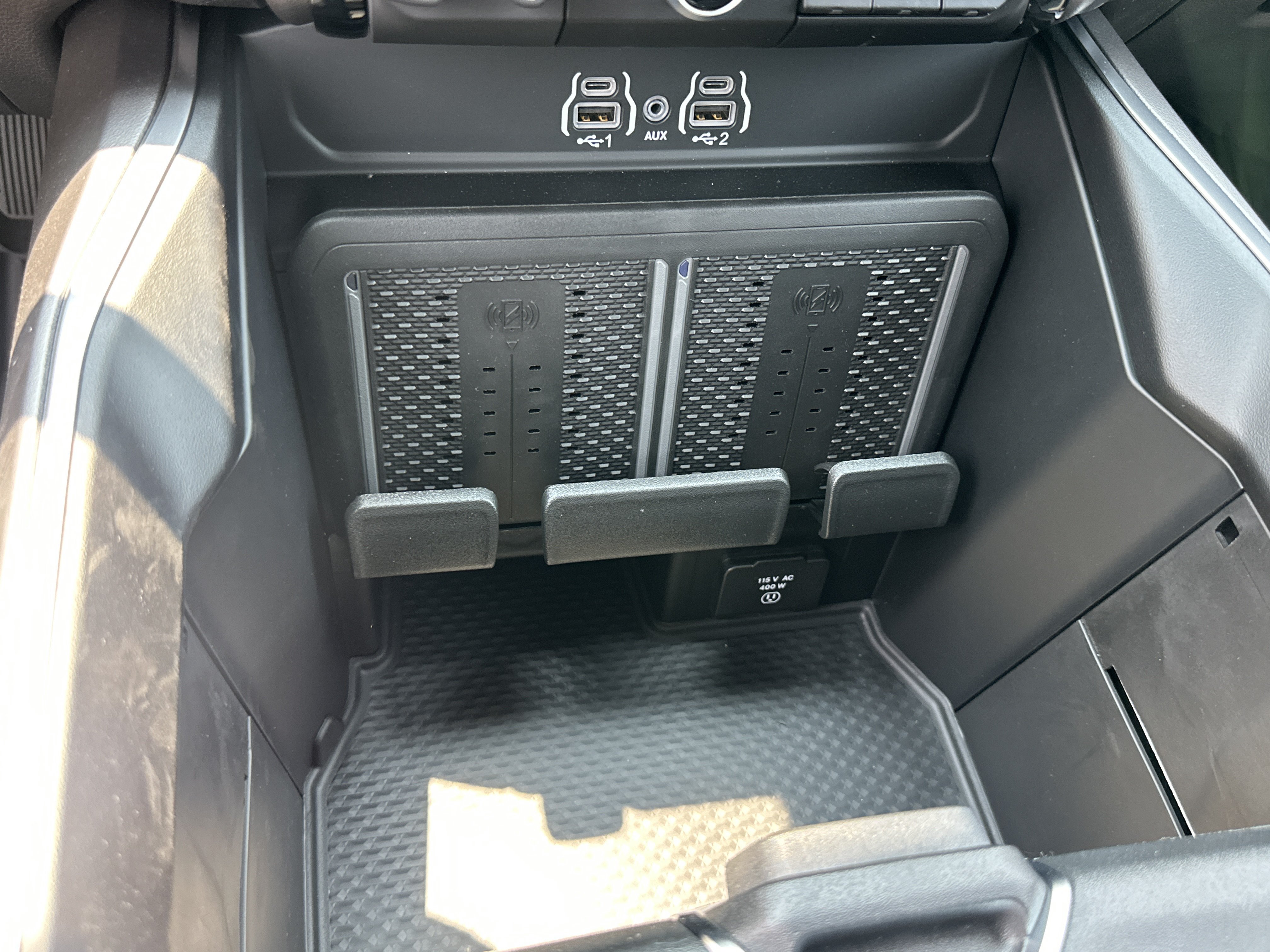 New 2026 RAM 3500 Big Horn AWD/4WD image 5
