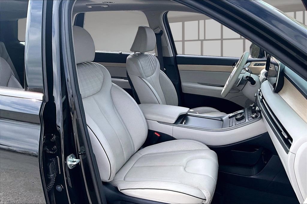 Used 2023 Hyundai Palisade Limited image 29