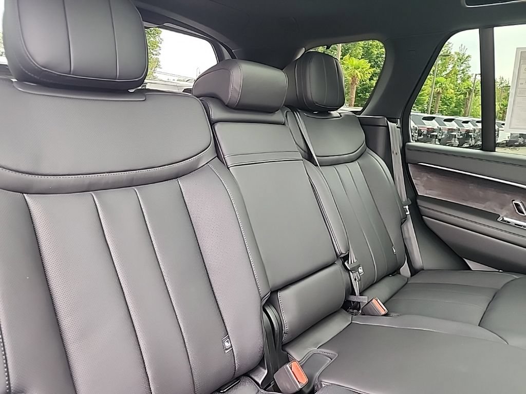 New 2026 Land Rover Range Rover SE AWD/4WD image 19