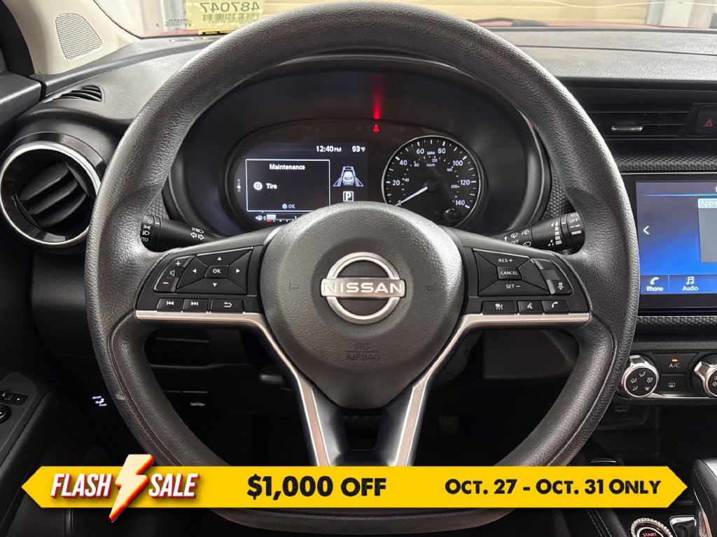 Used 2024 Nissan Kicks SV w/ Interior Electronics Package FWD image 14