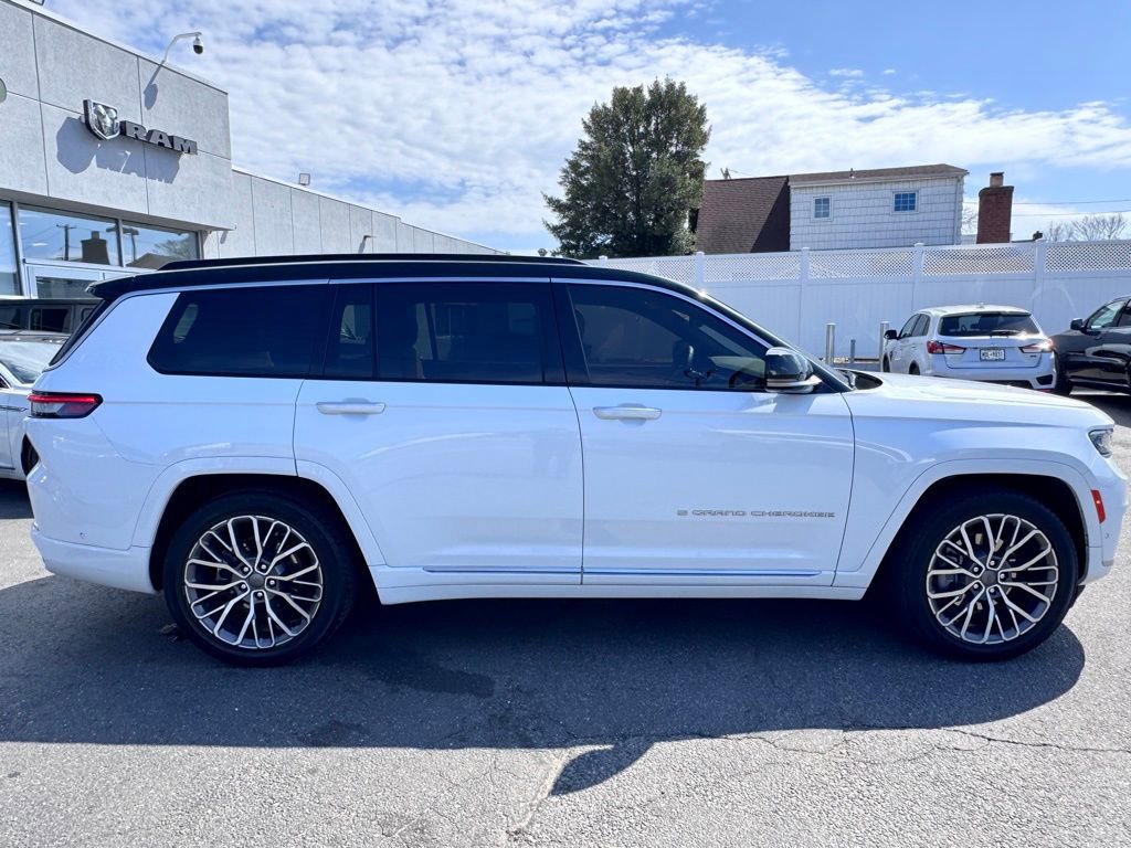 Certified 2024 Jeep Grand Cherokee L Summit AWD/4WD image 8