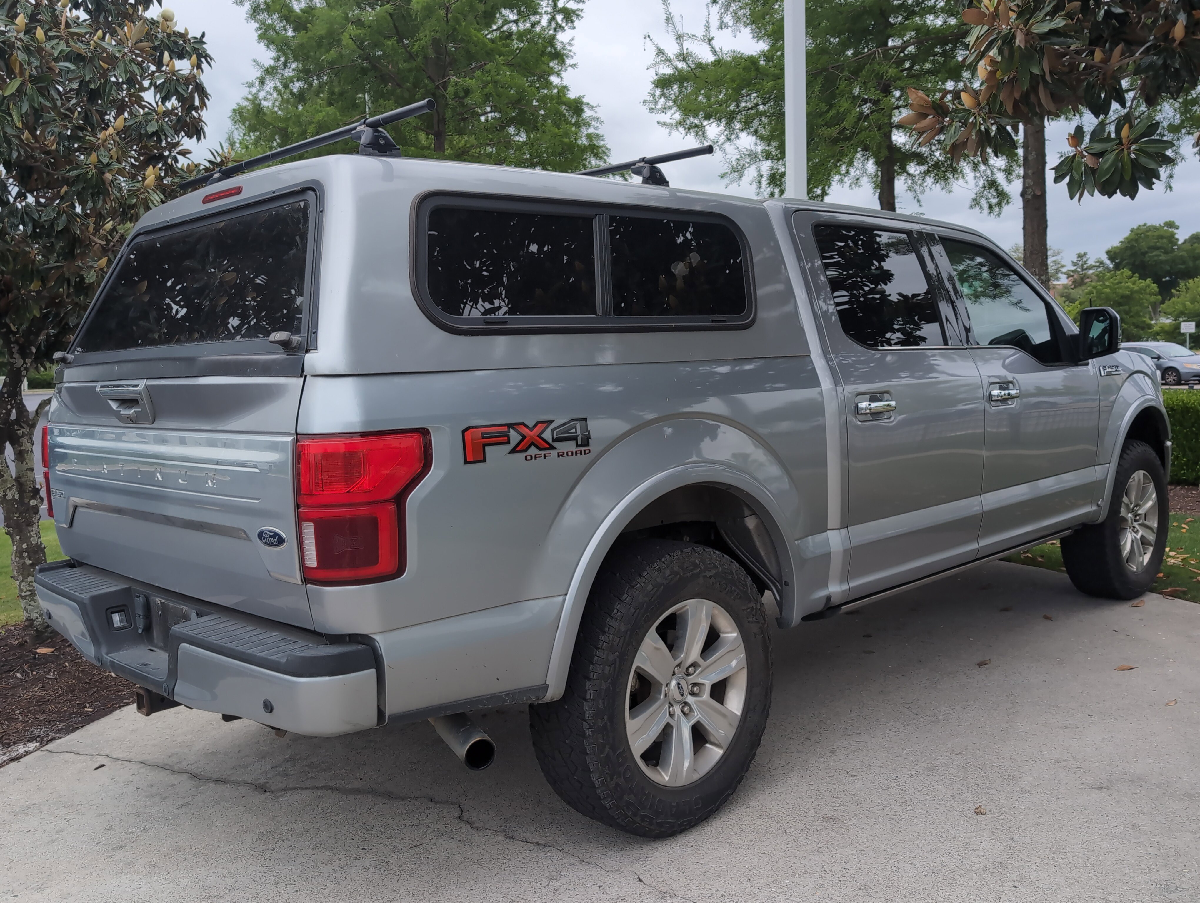 Used 2020 Ford F150 Platinum w/ Equipment Group 701A Luxury AWD/4WD image 10