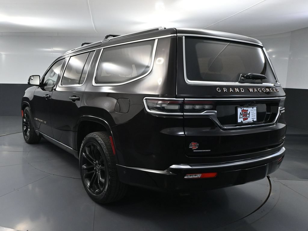Used 2023 Jeep Grand Wagoneer Series III AWD/4WD image 5