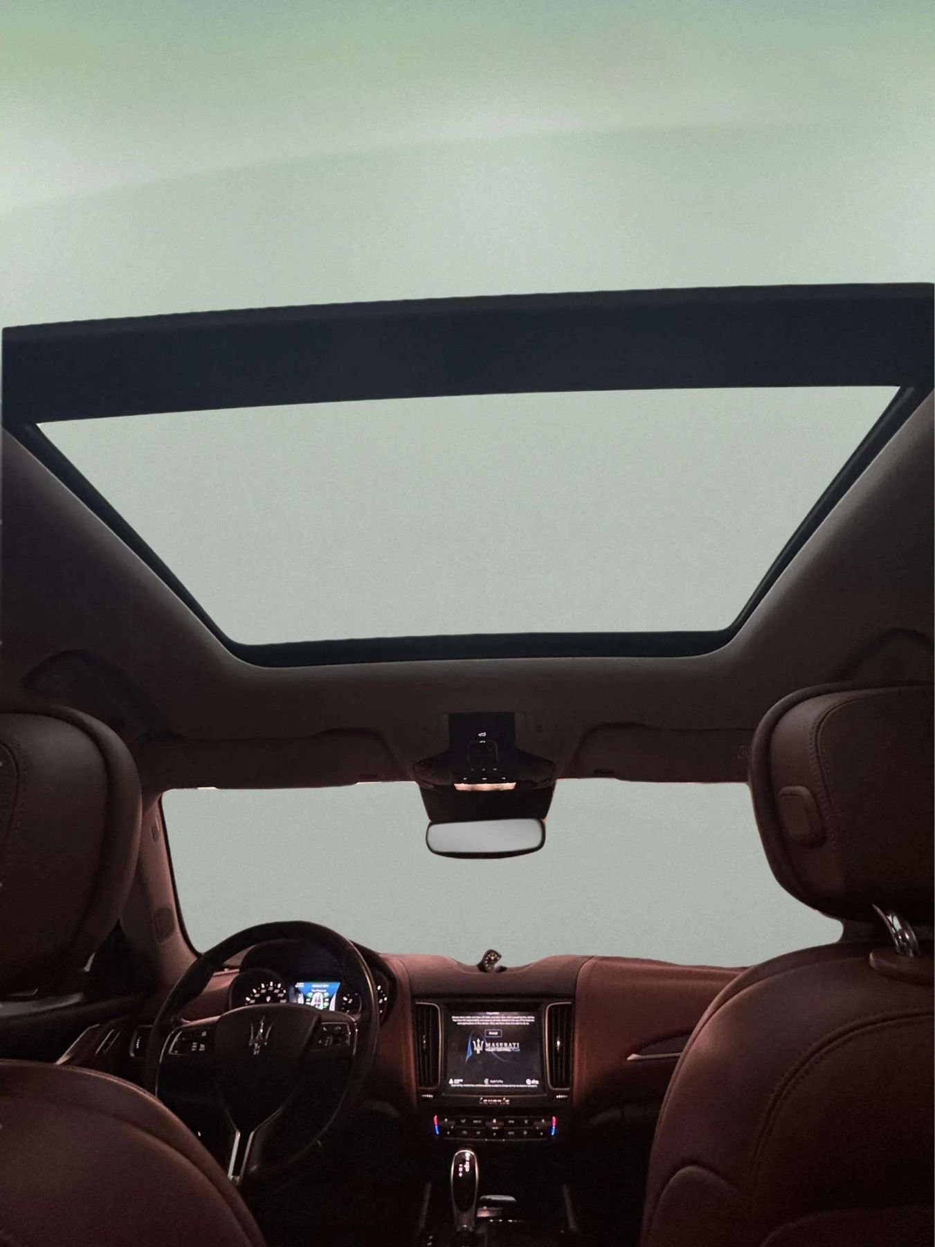 Used 2017 Maserati Levante image 13