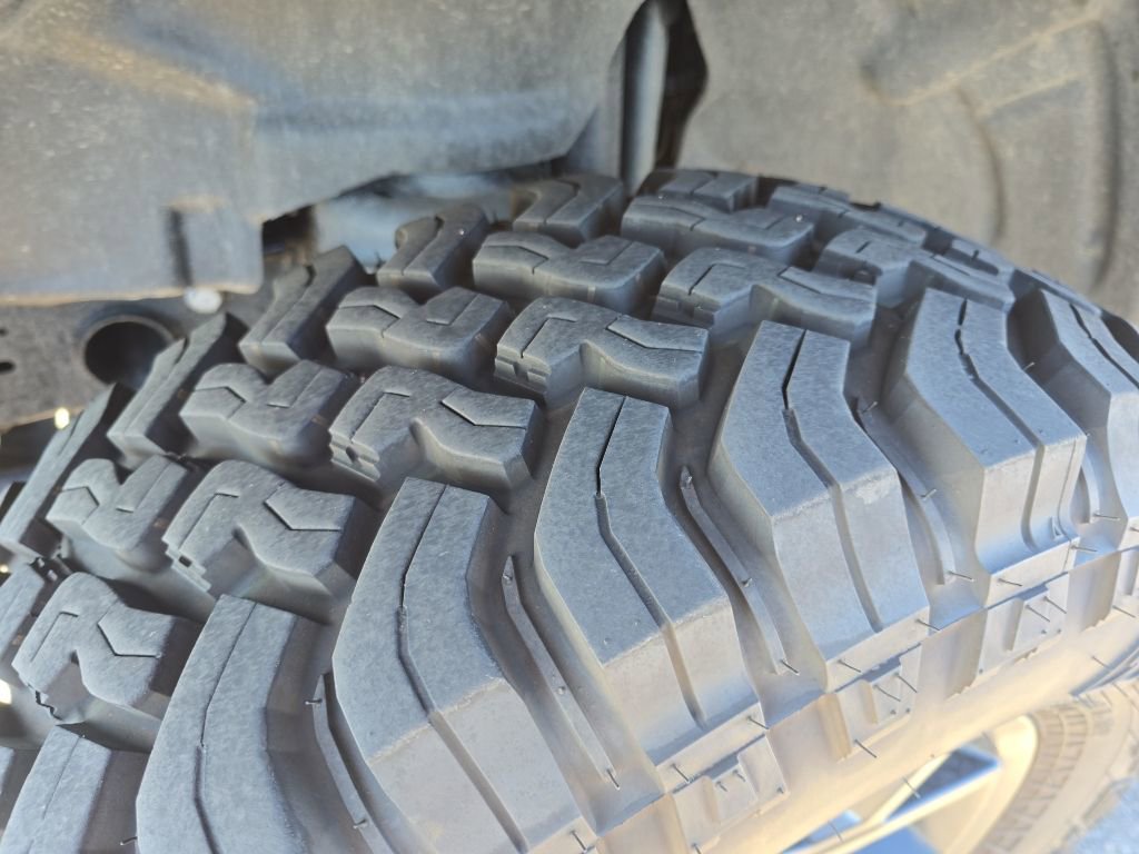 Used 2024 Jeep Wrangler Willys image 12