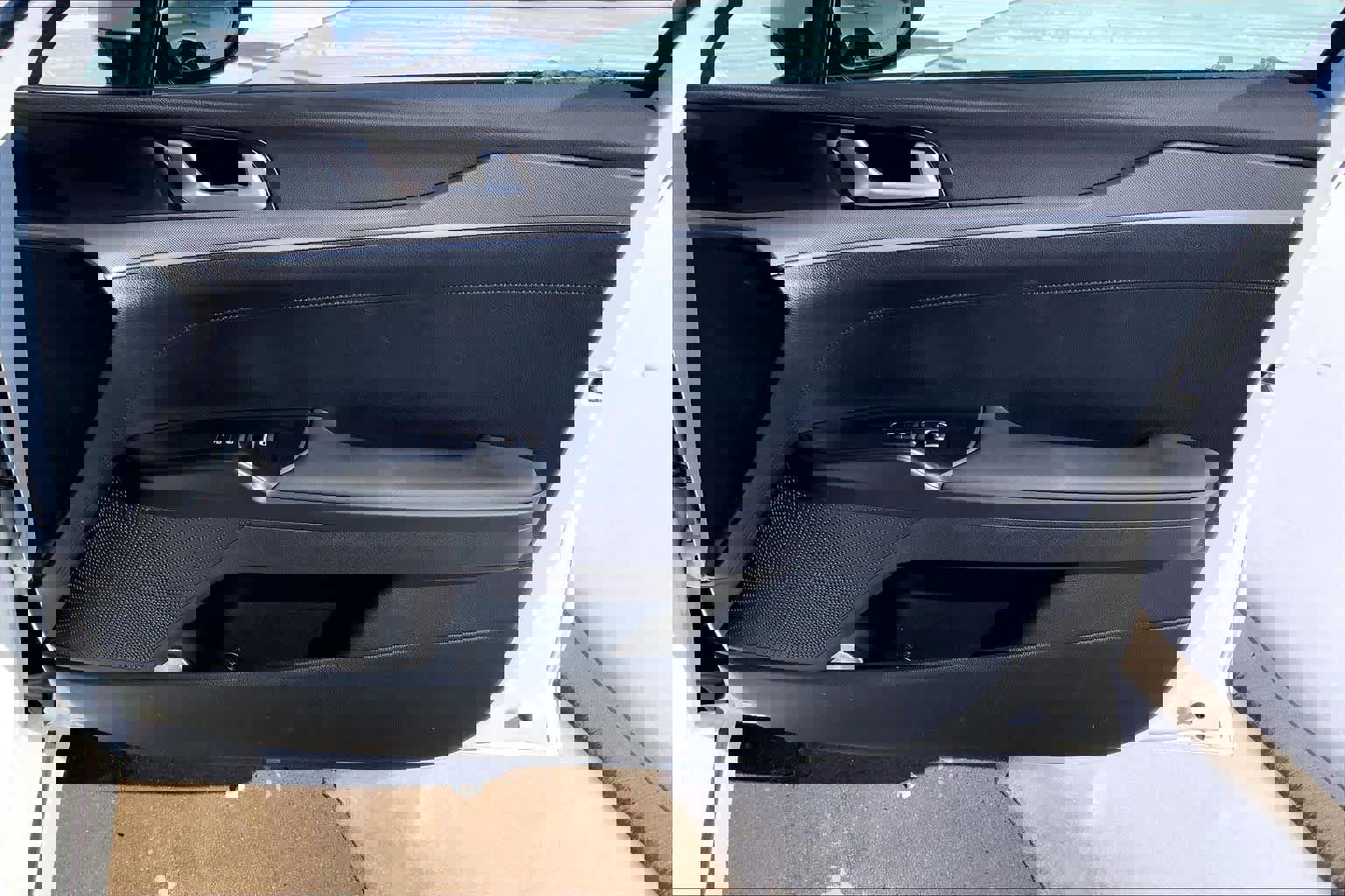 Used 2025 Kia K5 LXS image 22