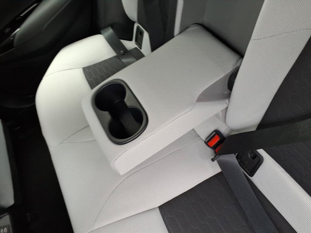 Used 2025 Toyota Corolla SE w/ SE Package FWD image 29
