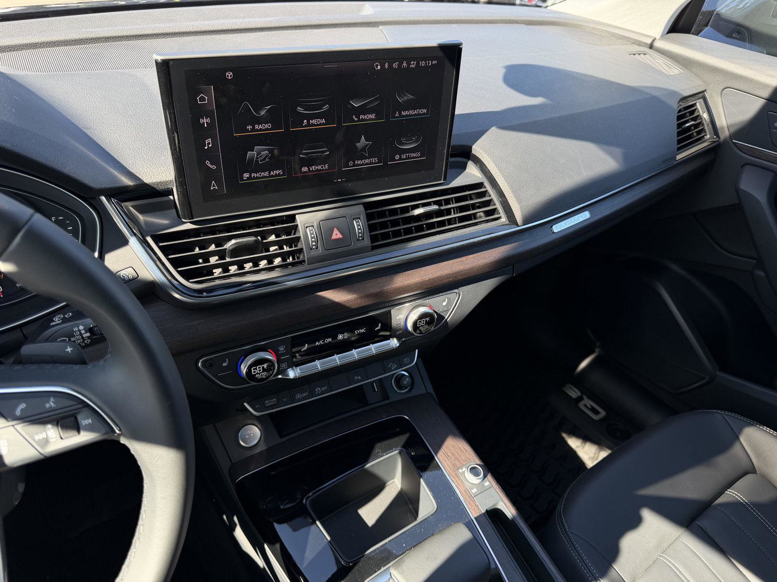 Certified 2023 Audi Q5 2.0T Premium w/ Convenience Package AWD/4WD image 17