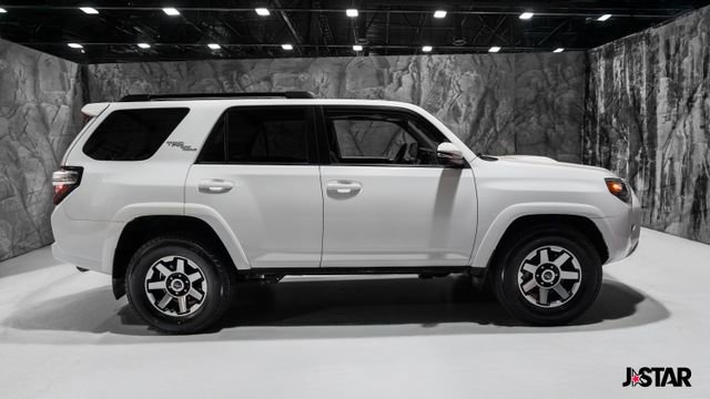 Used 2024 Toyota 4Runner TRD Off-Road Premium w/ Moonroof Package image 21