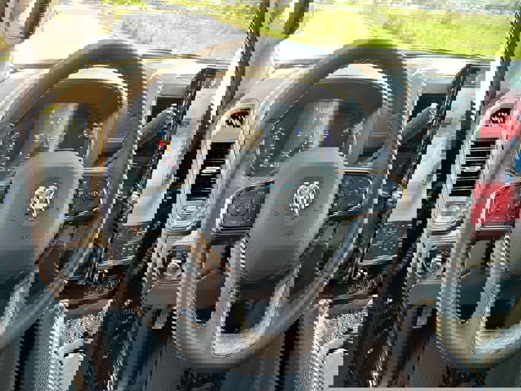 Used 2025 RAM 2500 Limited image 14