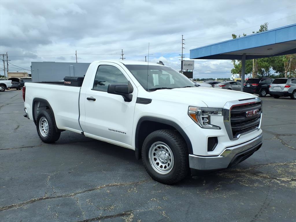Used 2020 GMC Sierra 1500 2WD Regular Cab w/ Convenience Package image 1