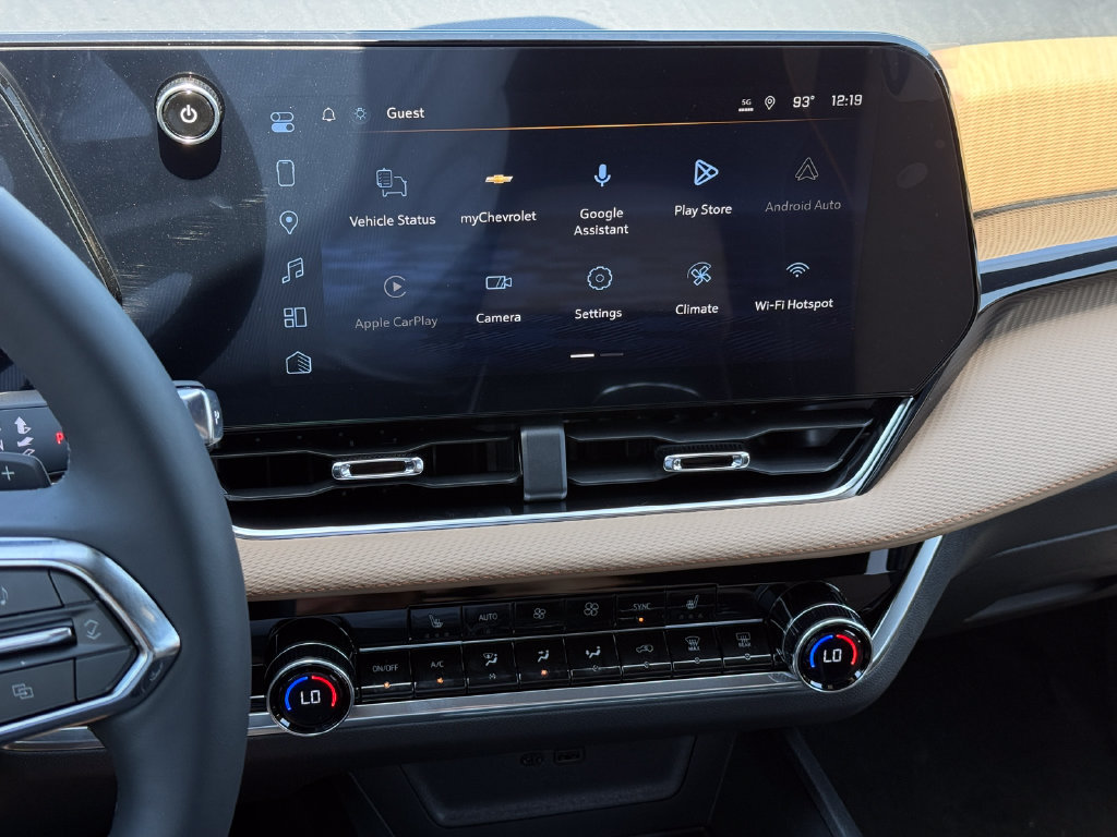 New 2027 Chevrolet Equinox ACTIV FWD image 18
