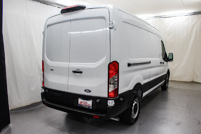 New 2027 Ford Transit 250 148 Medium Roof RWD image 7