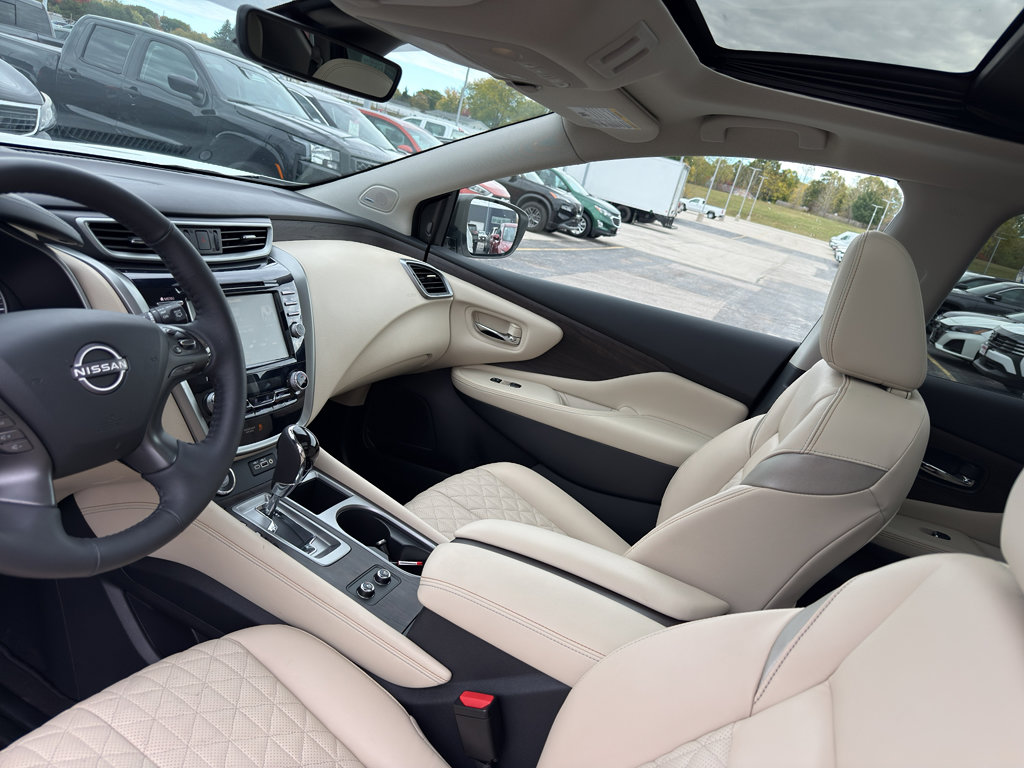Certified 2024 Nissan Murano Platinum w/ Cargo Package image 25