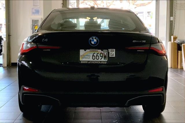Used 2023 BMW i4 eDrive35 w/ Parking Assistance Package image 4