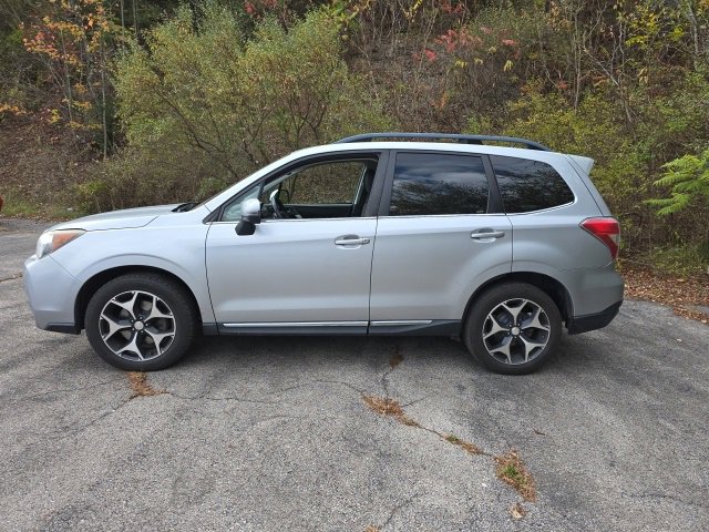 Used 2015 Subaru Forester 2.0XT Touring w/ Eyesight & Navigation System image 2