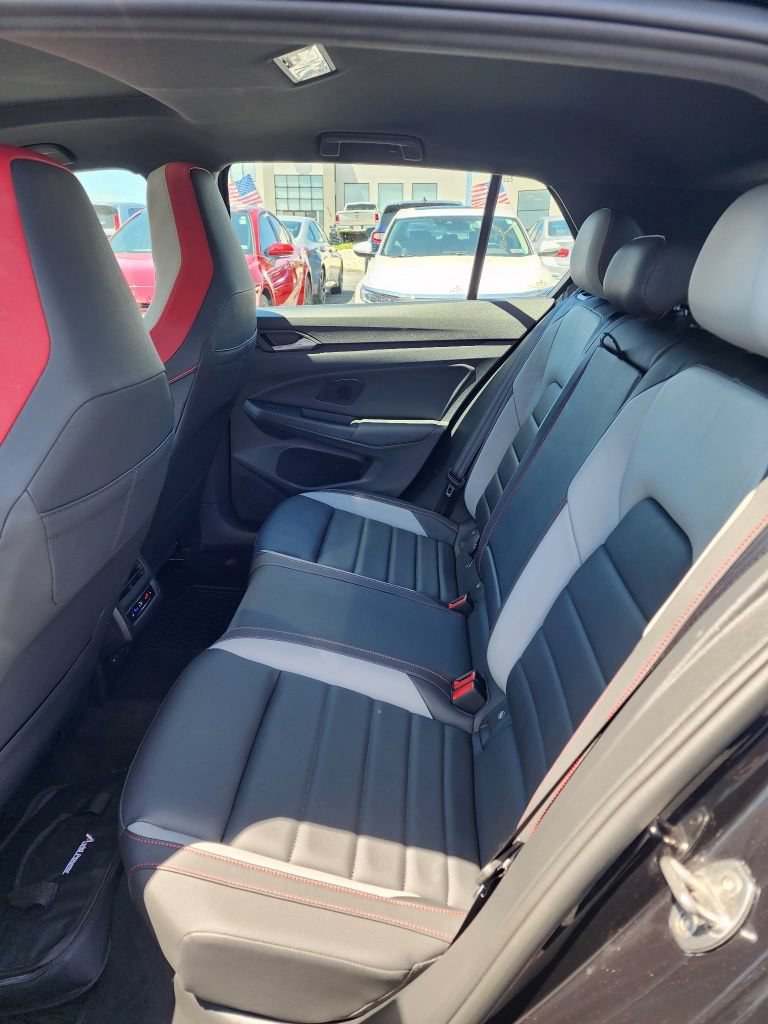 Used 2024 Volkswagen GTI Autobahn FWD image 11