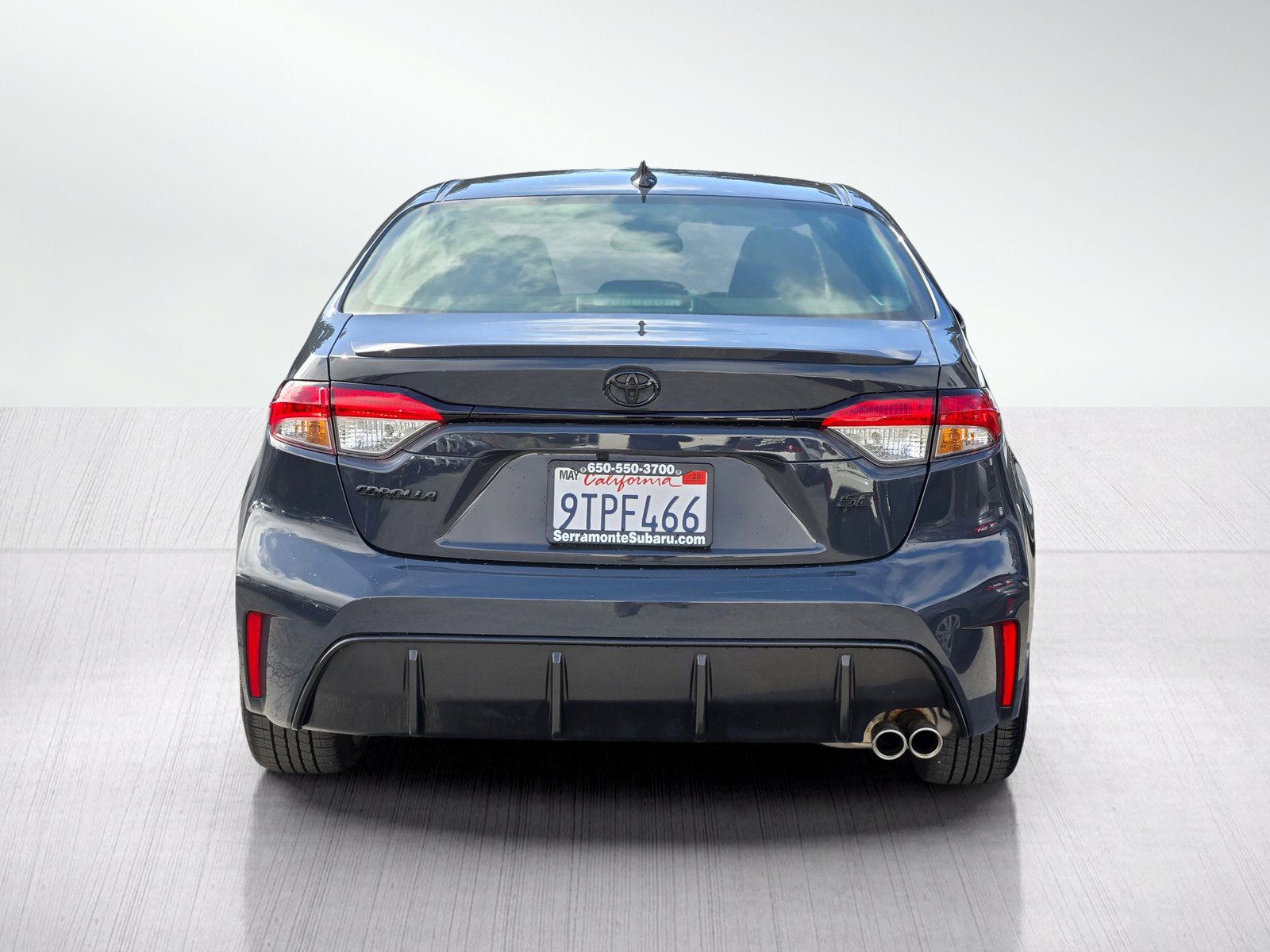 Used 2025 Toyota Corolla SE FWD image 5