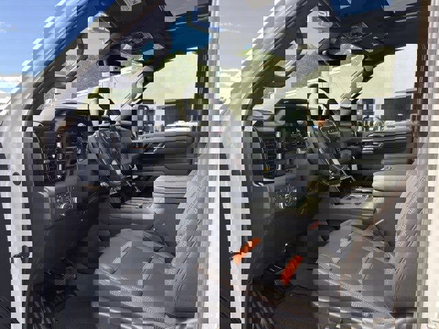 New 2026 GMC Sierra 2500 AT4 w/ AT4 Premium Plus Package image 14