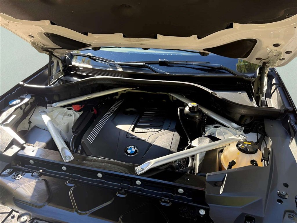Used 2019 BMW X5 xDrive40i AWD/4WD image 28