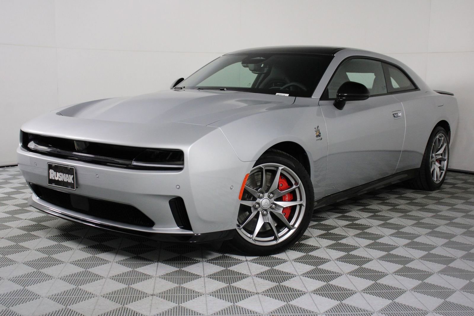 Used 2025 Dodge Charger Daytona Scat Pack w/ Track Pack AWD/4WD image 3