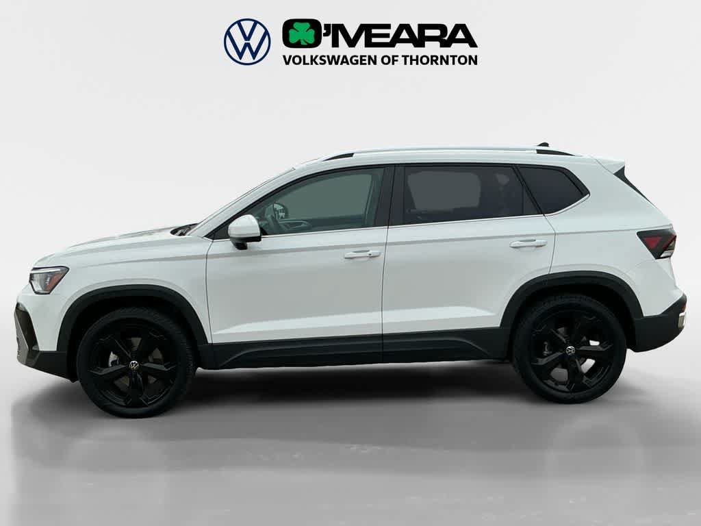 Used 2025 Volkswagen Taos SEL w/ Black Wheel Plus Package AWD/4WD image 2