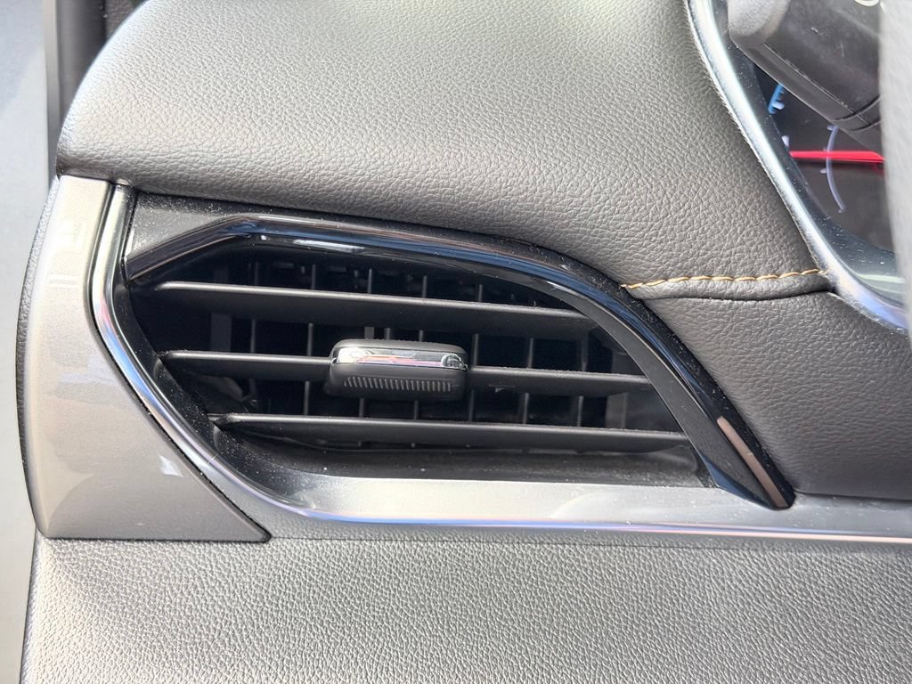 Used 2019 Chevrolet Traverse LS FWD image 39