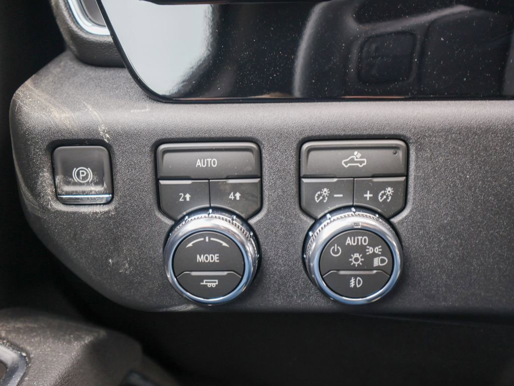 New 2026 GMC Sierra 1500 Elevation image 21