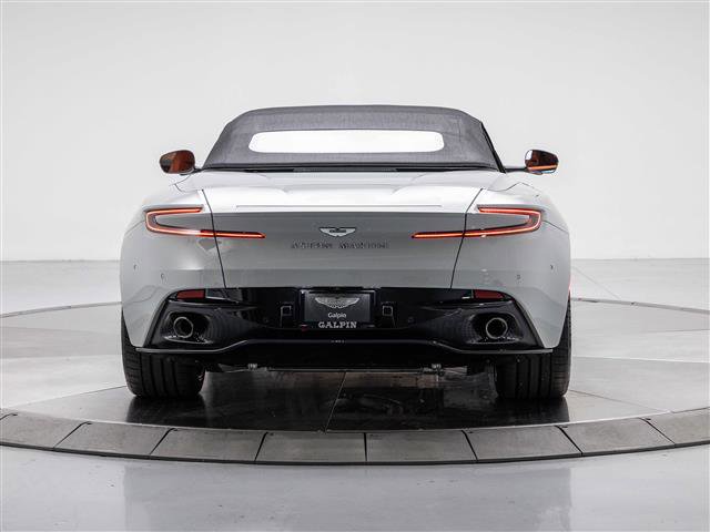Used 2026 Aston Martin DB12 Convertible image 29