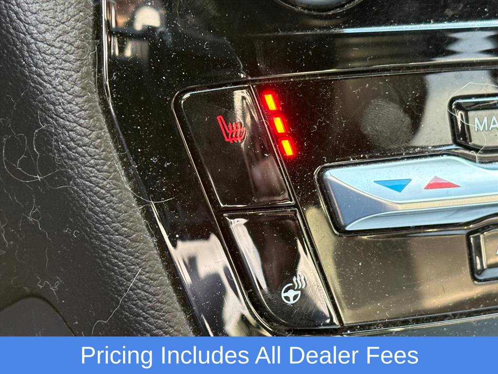 Used 2022 Ford Explorer ST AWD/4WD image 13