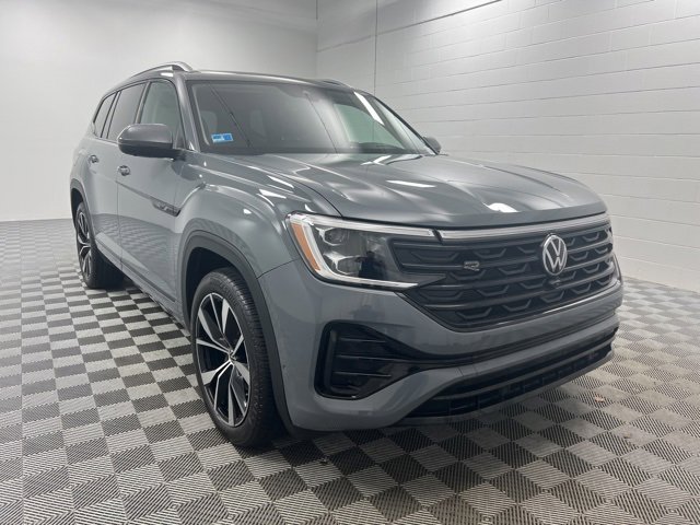 Used 2025 Volkswagen Atlas SEL Premium R-Line