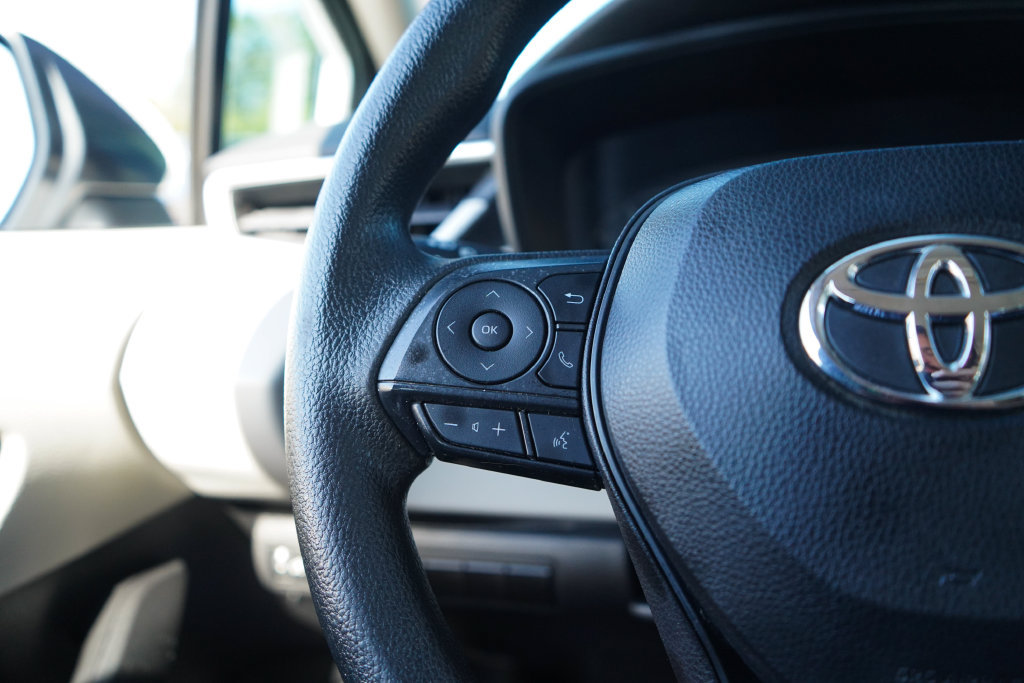 Used 2023 Toyota Corolla LE FWD image 27